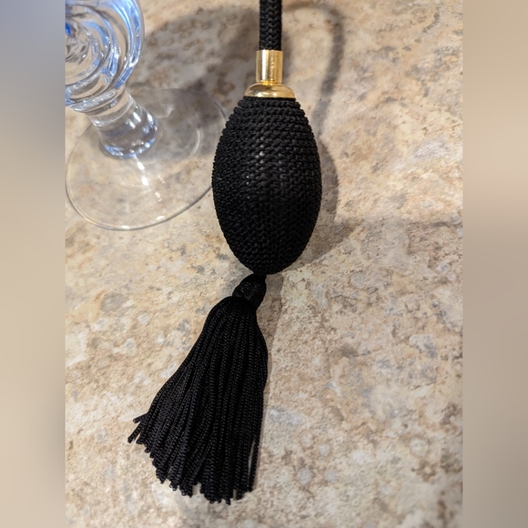 Royal Limited Crystal Bottle - Picture 4 of 6